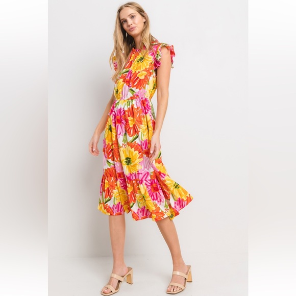 15 Beautiful Floral Print Ruffle Sleeveless Dress - Picture 4 of 5